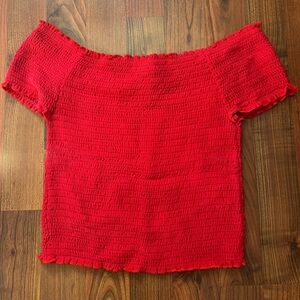 Kendall & Kylie off the shoulder Top